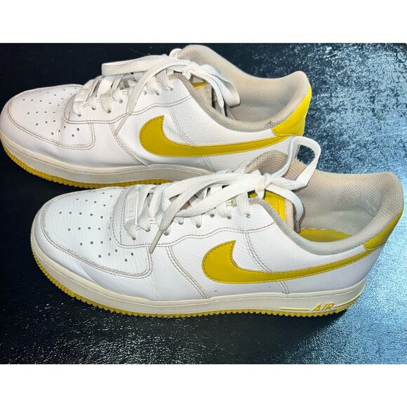 Nike Air Force White and Saturn - size 10 - Picture 5 of 10